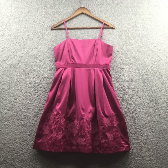 Lucy Paris Strappy Fit & Flare Satin Mini‎ Dress Fuchsia Pink M - Picture 1 of 4